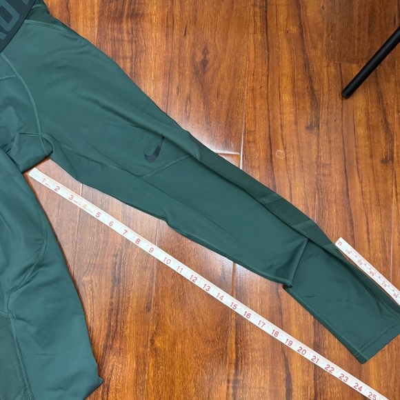 Nike Pro Hyperwarm Compression Tights Size Small - Picture 9 of 9
